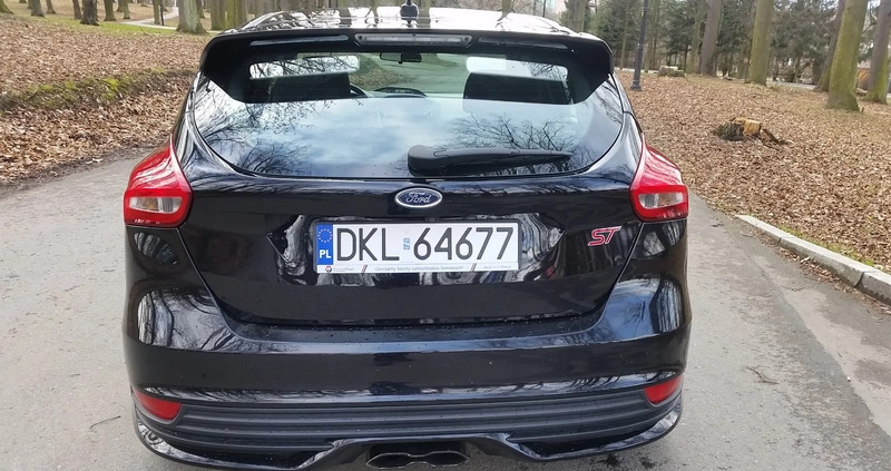 Ford Focus cena 65900 przebieg: 71100, rok produkcji 2018 z Rzeszów małe 742